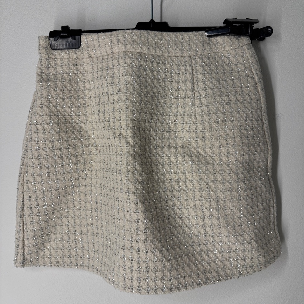 Elegant Cream Tweed Skirt